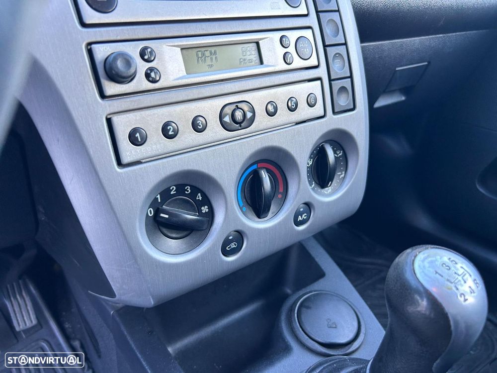 Ford Fiesta 1.4 TDCI Ghia - 3