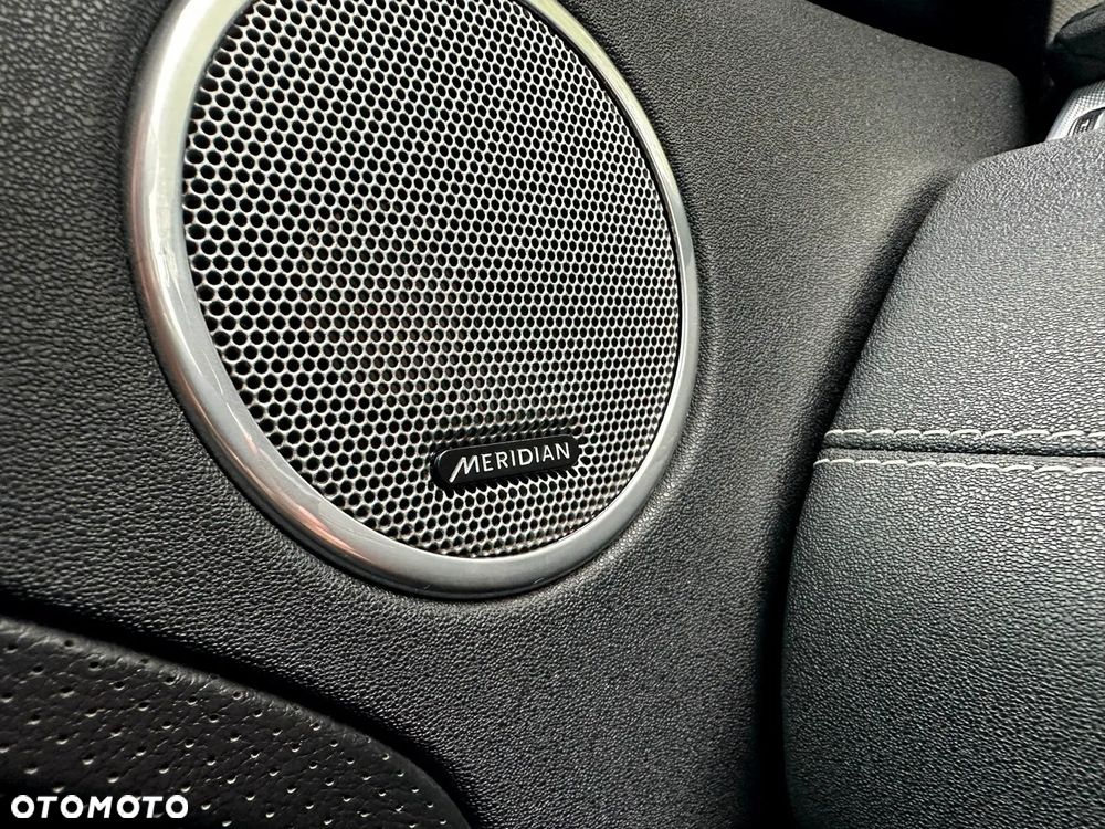 Land Rover Range Rover Evoque - 24