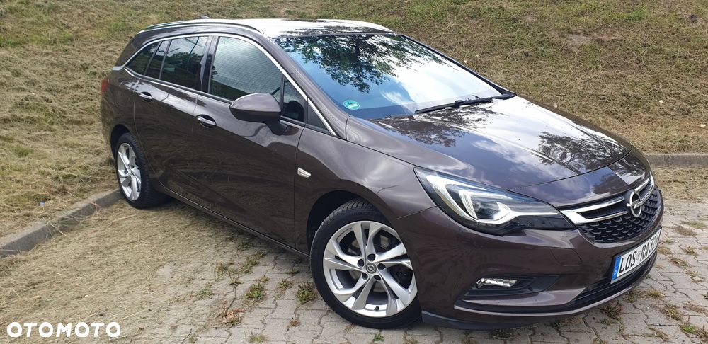 Opel Astra 1.6 D Start/Stop Sports Tourer Innovation - 8