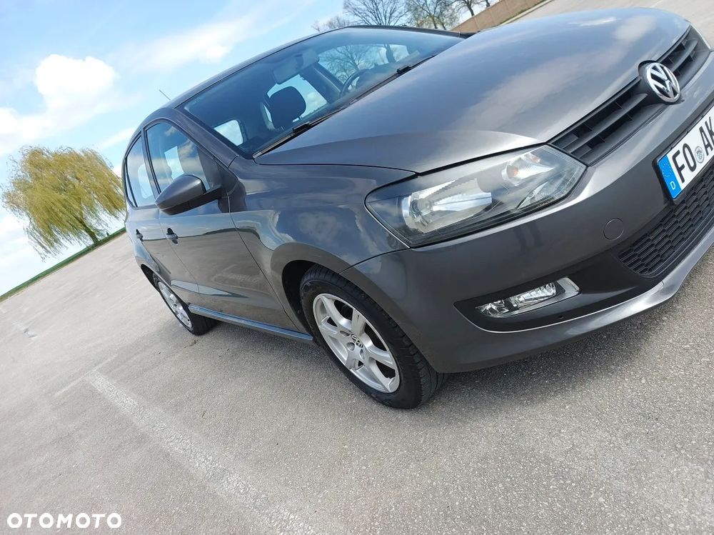 Volkswagen Polo 1.4 16V Comfortline - 11