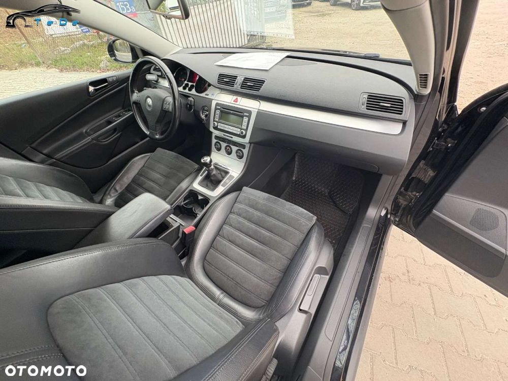 Volkswagen Passat Variant 2.0 TDI DPF 4Mot Comfortline - 31