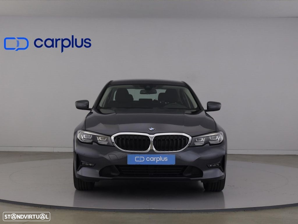 BMW 330 e Auto - 3