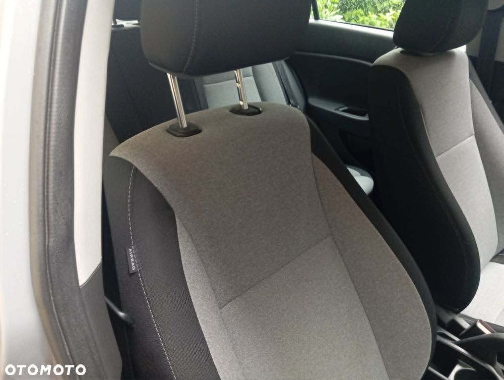 Hyundai i20 1.2 BlueDrive Comfort - 10