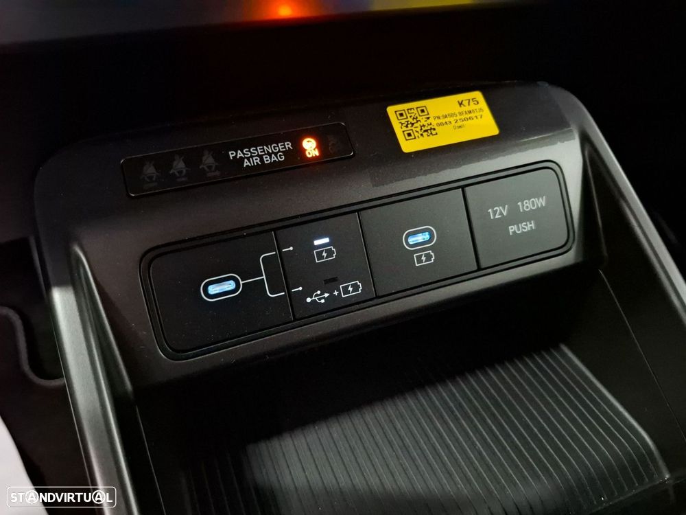 Hyundai Kauai 1.6 GDi HEV Premium - 22