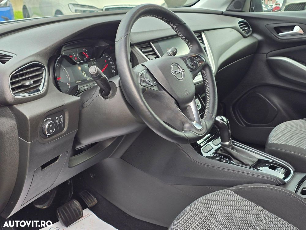Opel Grandland X - 11