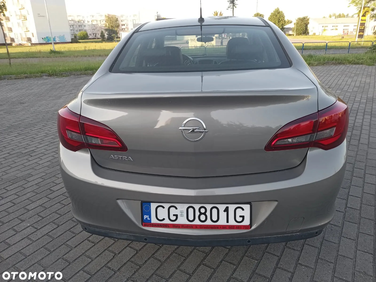 Opel Astra IV 1.6 Energy EU6 - 6