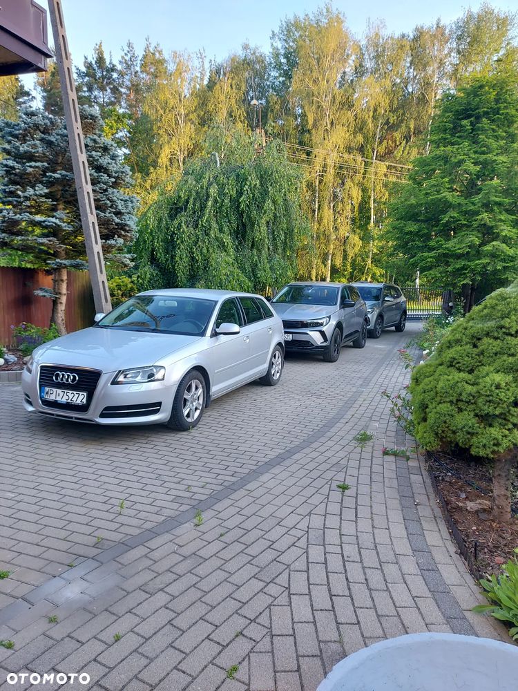 Audi A3 Sportback 1.2 TFSI Attraction S tronic - 2
