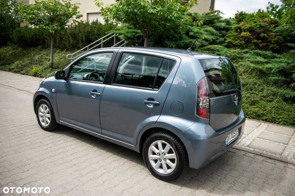Daihatsu Sirion 1.3 CooLine - 4