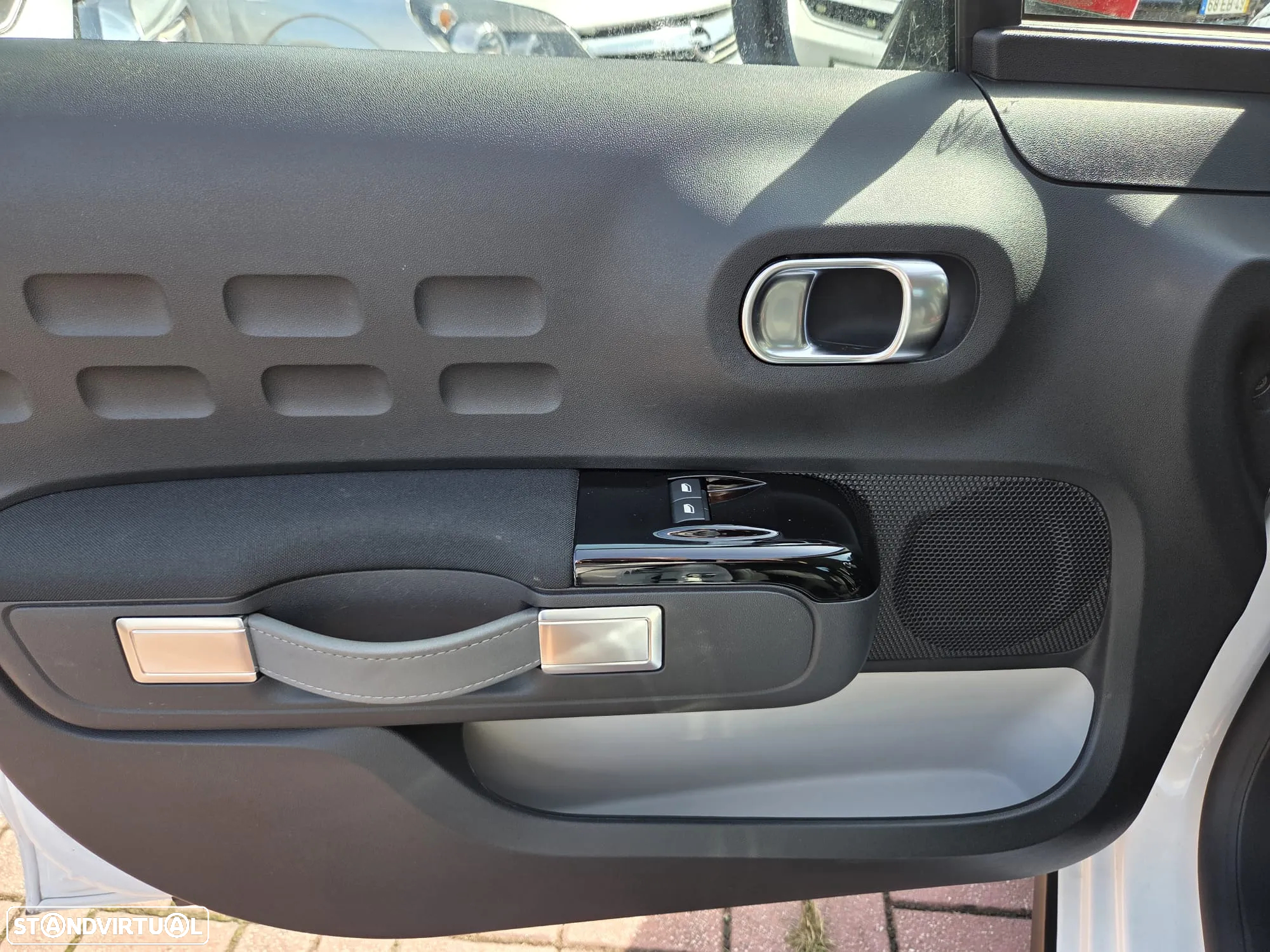 Citroën C3 1.2 PureTech Shine - 15