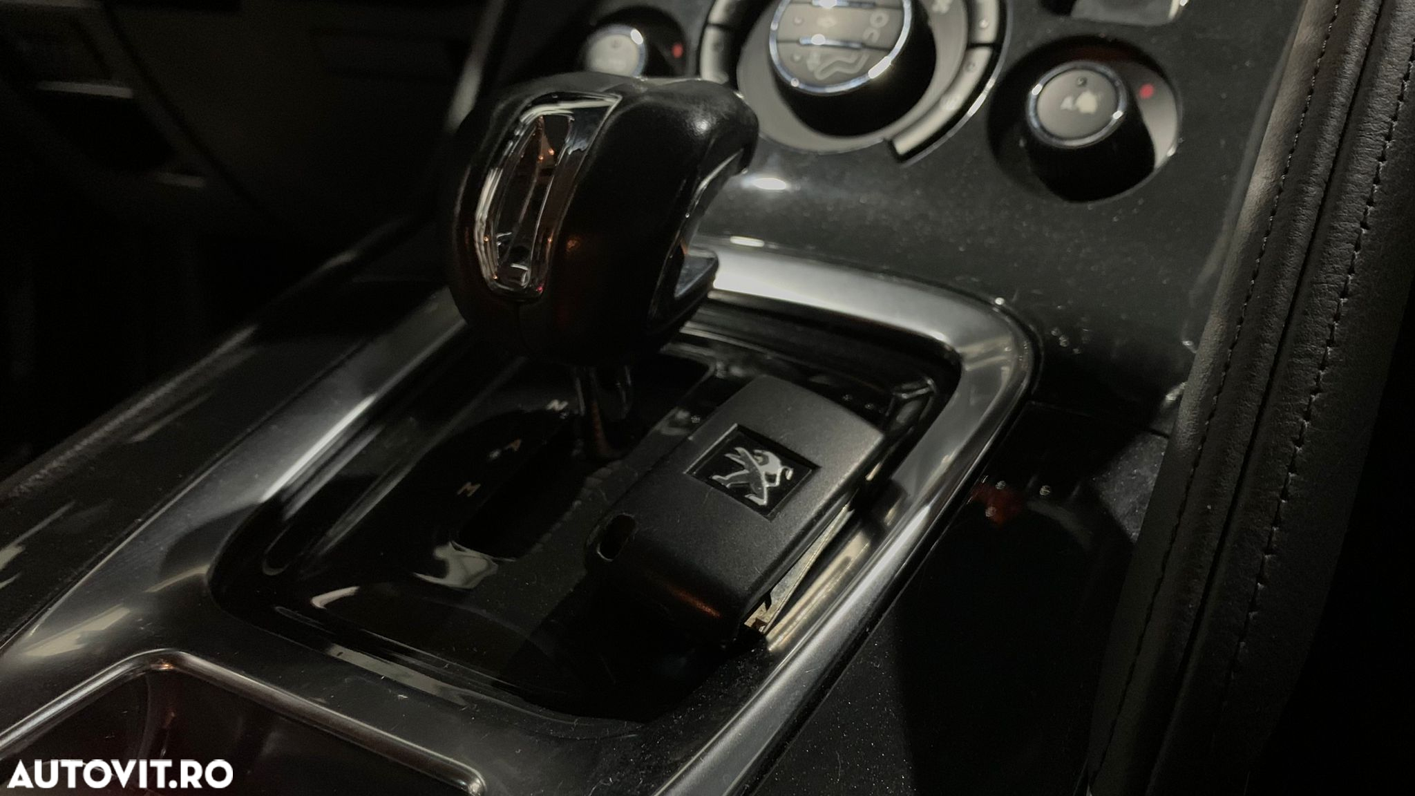 Peugeot 3008 Hybrid4 88g/85g - 3