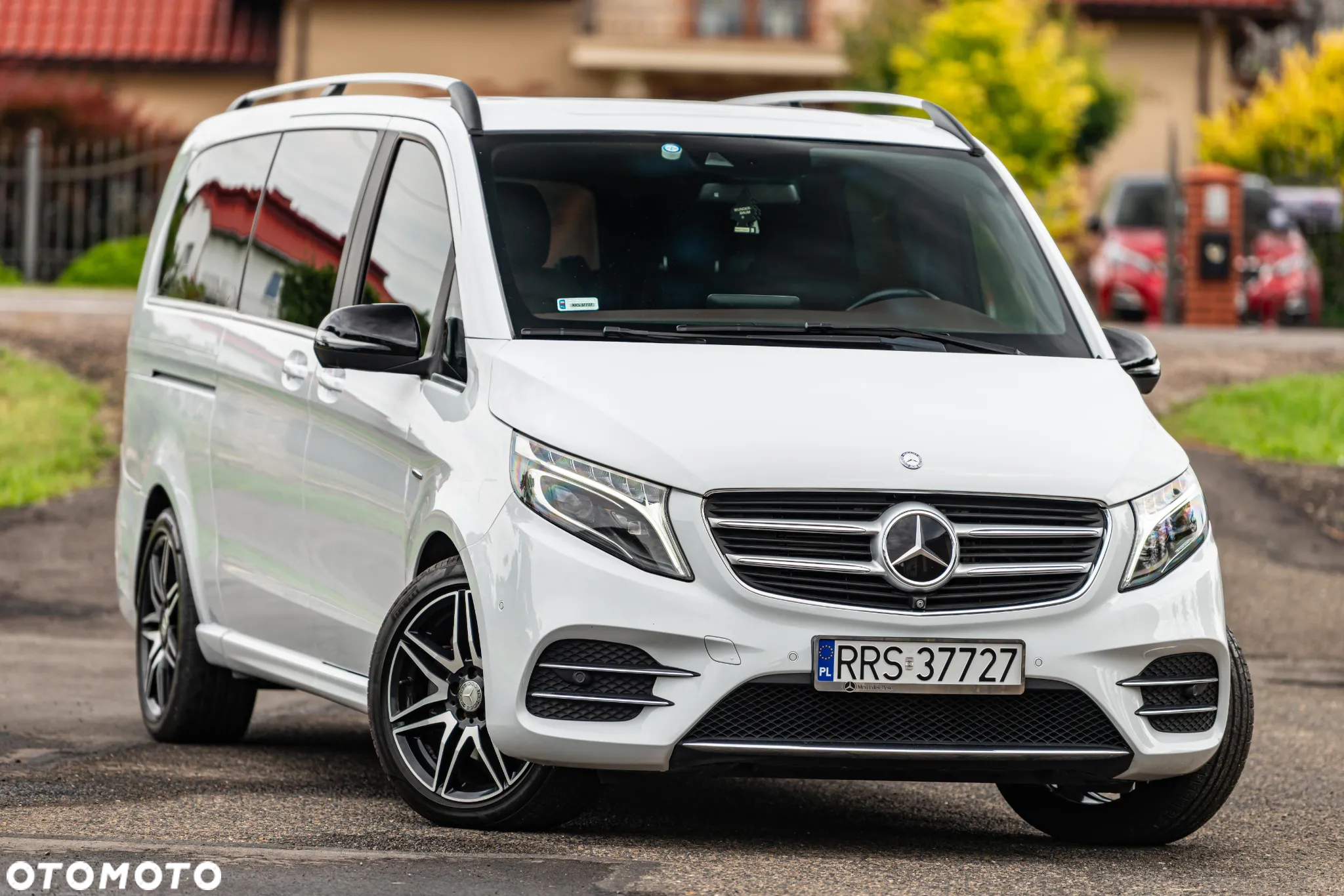 Mercedes-Benz Klasa V 250 (BlueTEC) d Avantgarde 7G-Tronic (ekstra d³) - 4