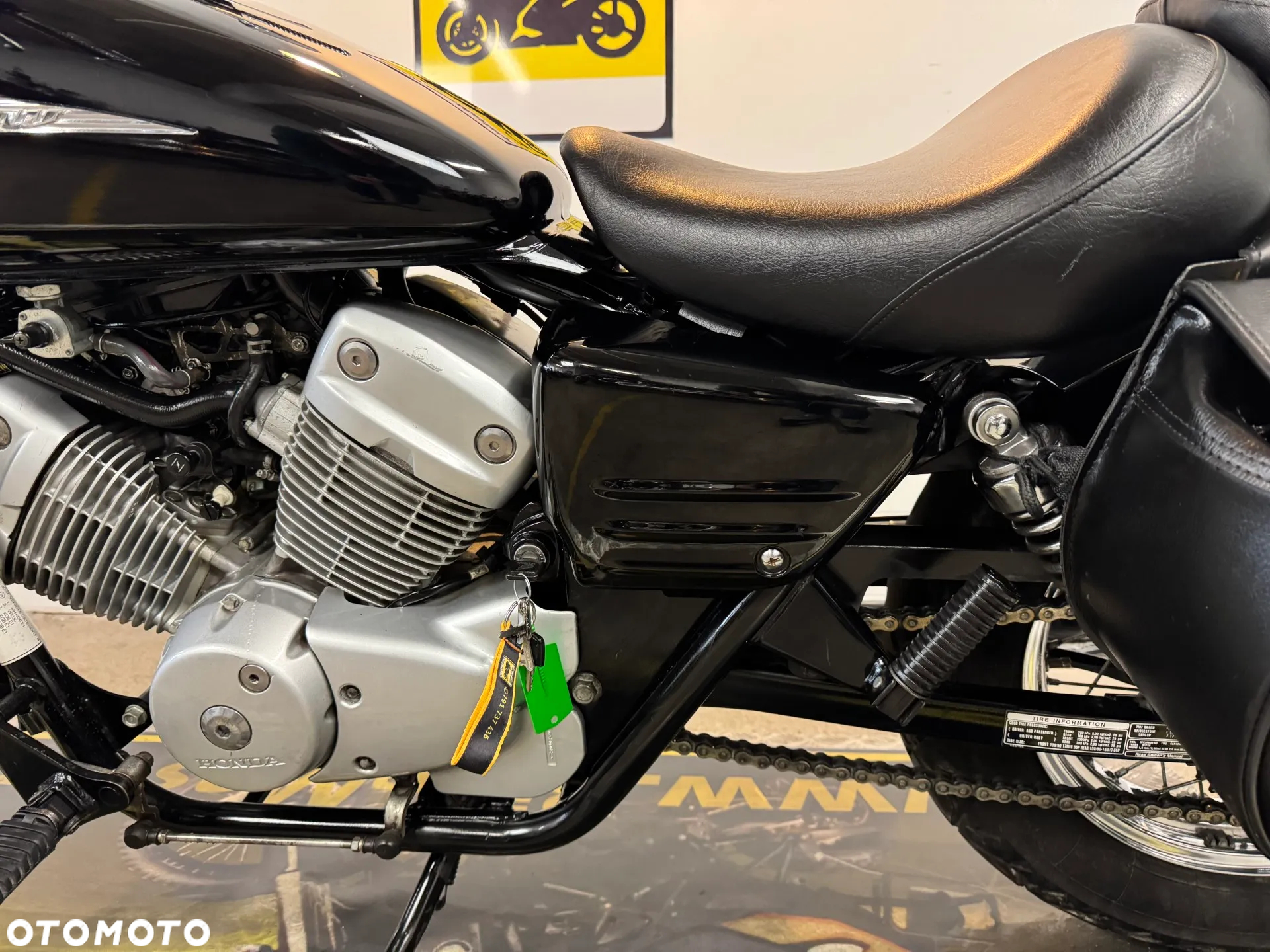 Honda Shadow - 24