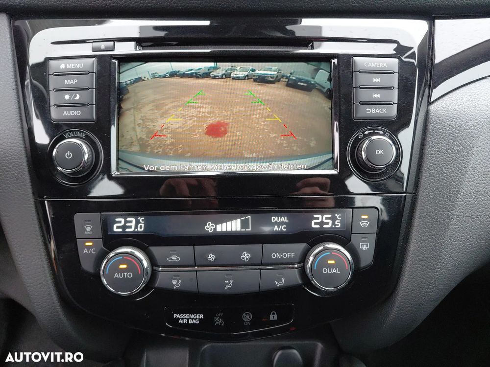 Nissan Qashqai 1.3 157CP 2WD DCT Acenta - 25