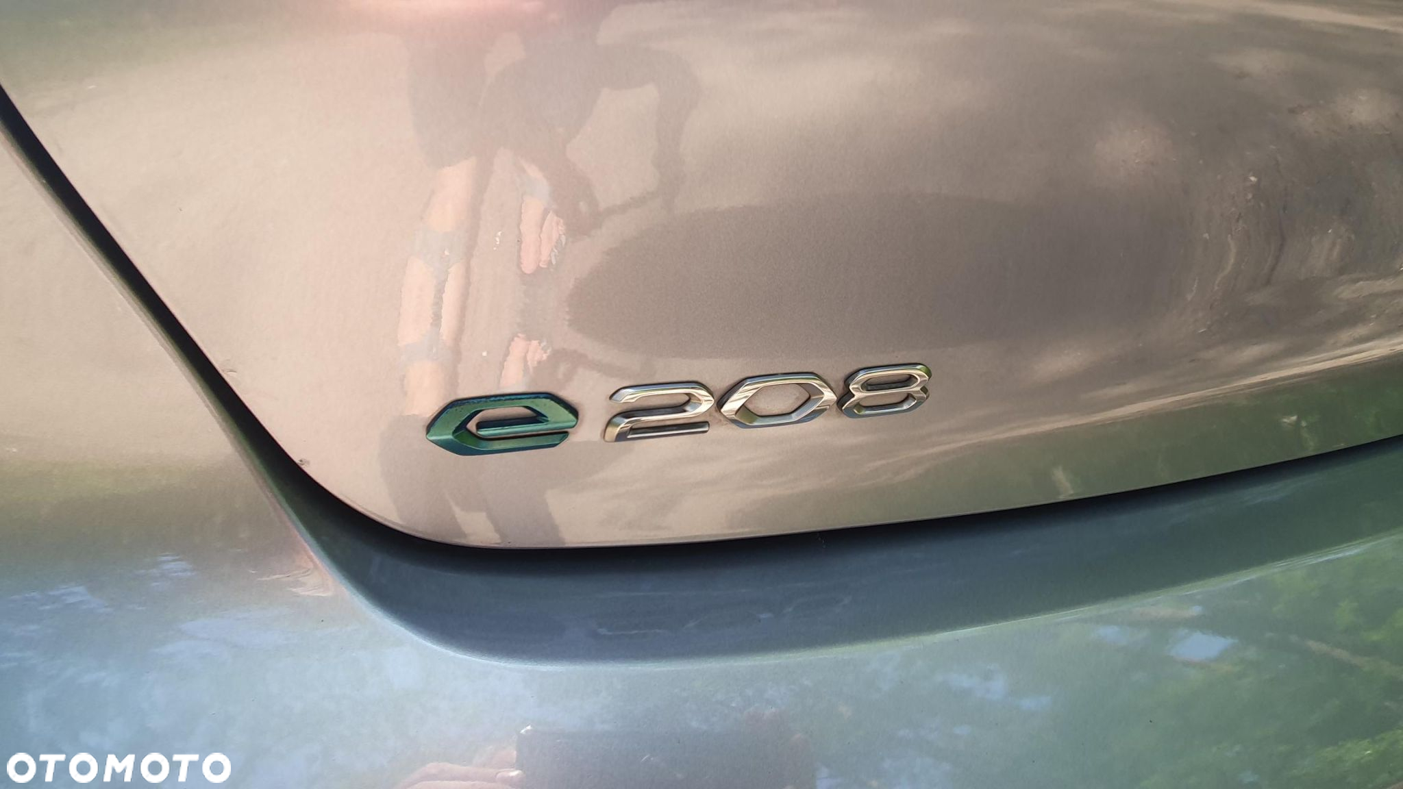 Peugeot 208 e-208 GT Line - 9