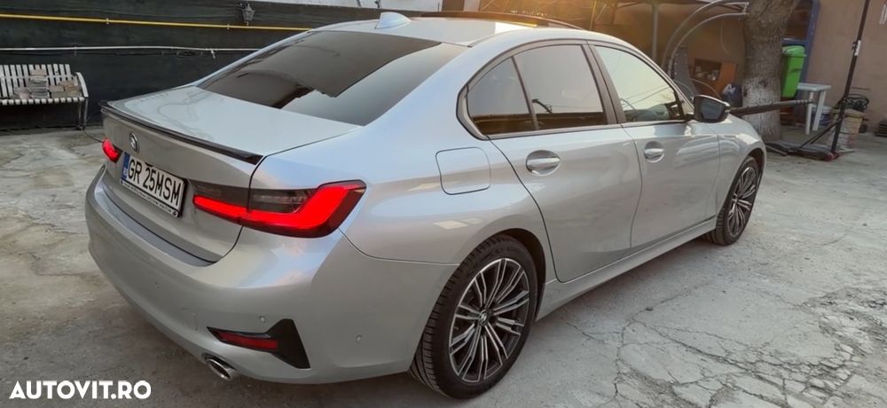 BMW Seria 3 - 12