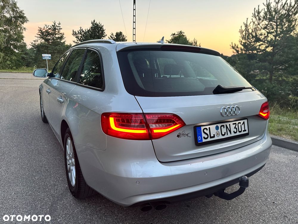 Audi A4 Avant 2.0 TDI DPF Attraction - 9