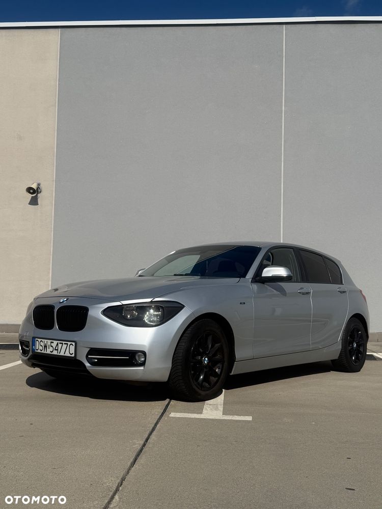 BMW Seria 1 118d Sport Line - 4