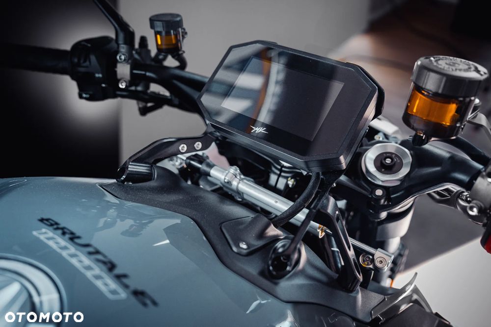 MV AGUSTA Brutale - 5