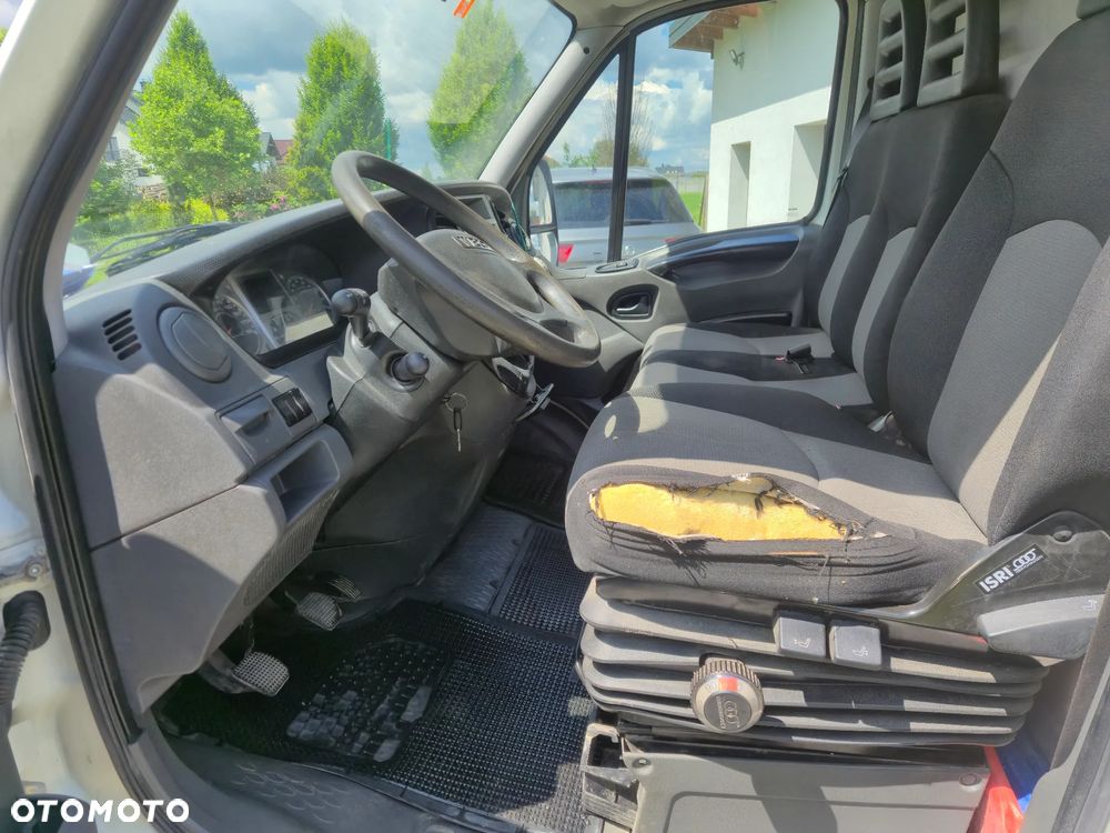 Iveco Daily 2.3 - 7
