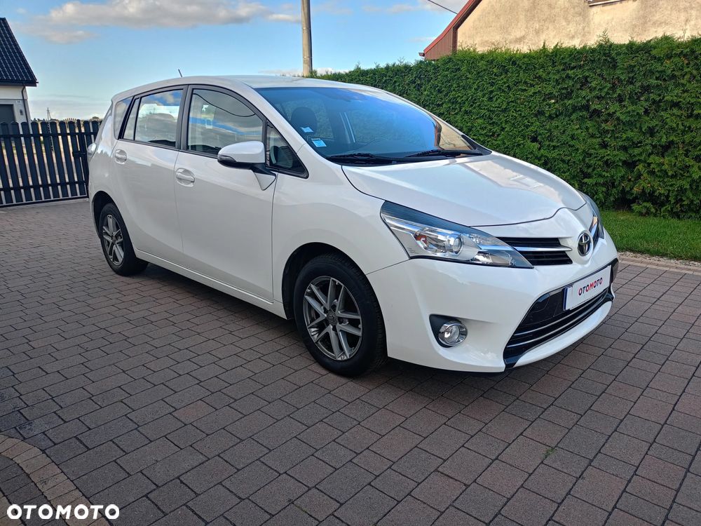 Toyota Verso 1.6 D-4D 5-Sitzer Start/Stop Comfort - 1