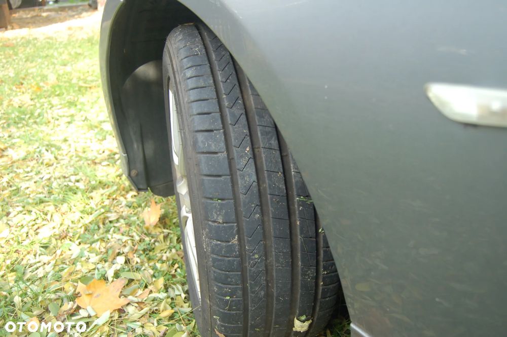 BMW Seria 3 320i - 27