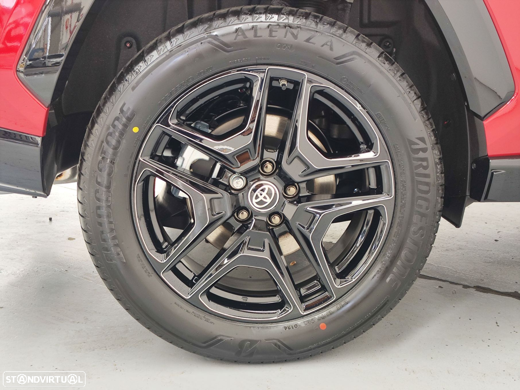 Toyota RAV4 - 16