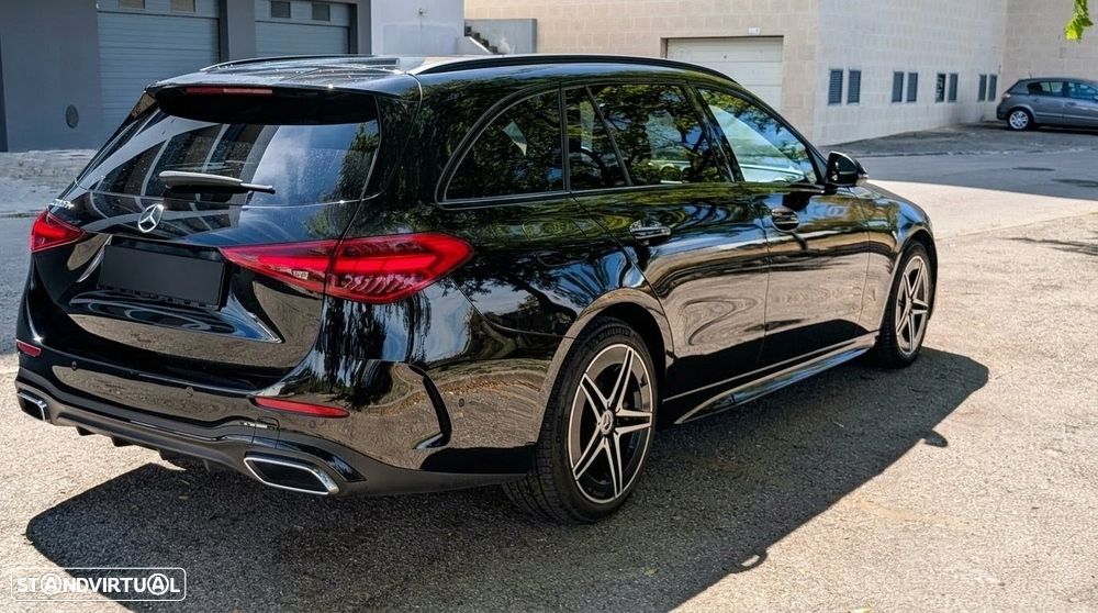 Mercedes-Benz C 300 de AMG Line - 3