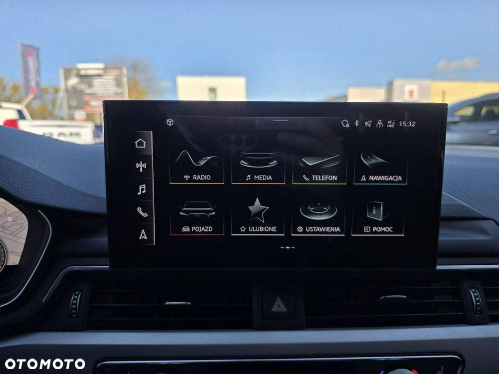 Audi A4 Limousine - 21