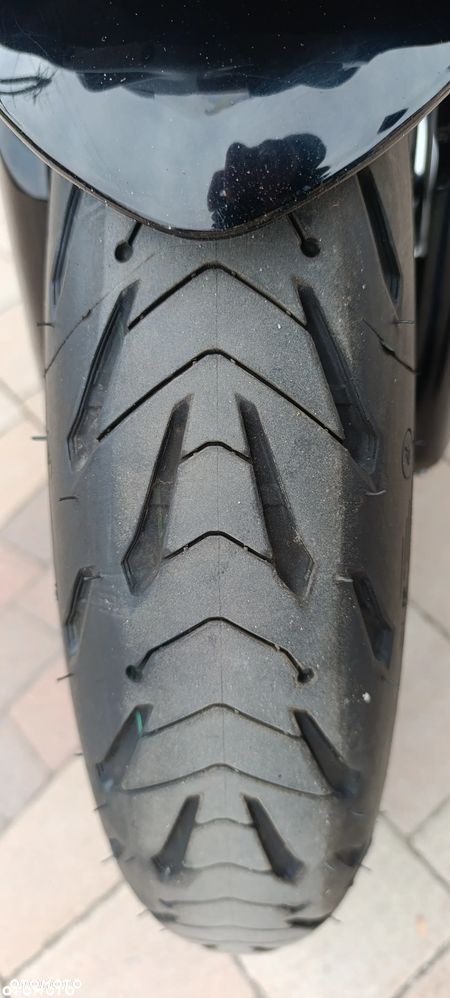 Suzuki GSX - 18