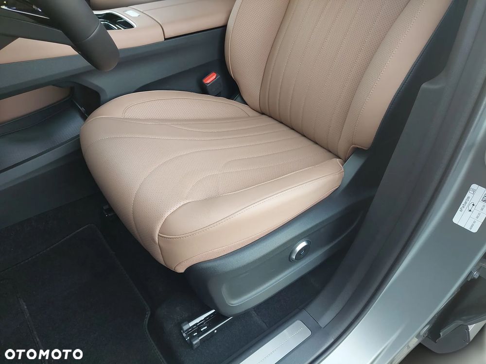 Chery Tiggo 9 - 13
