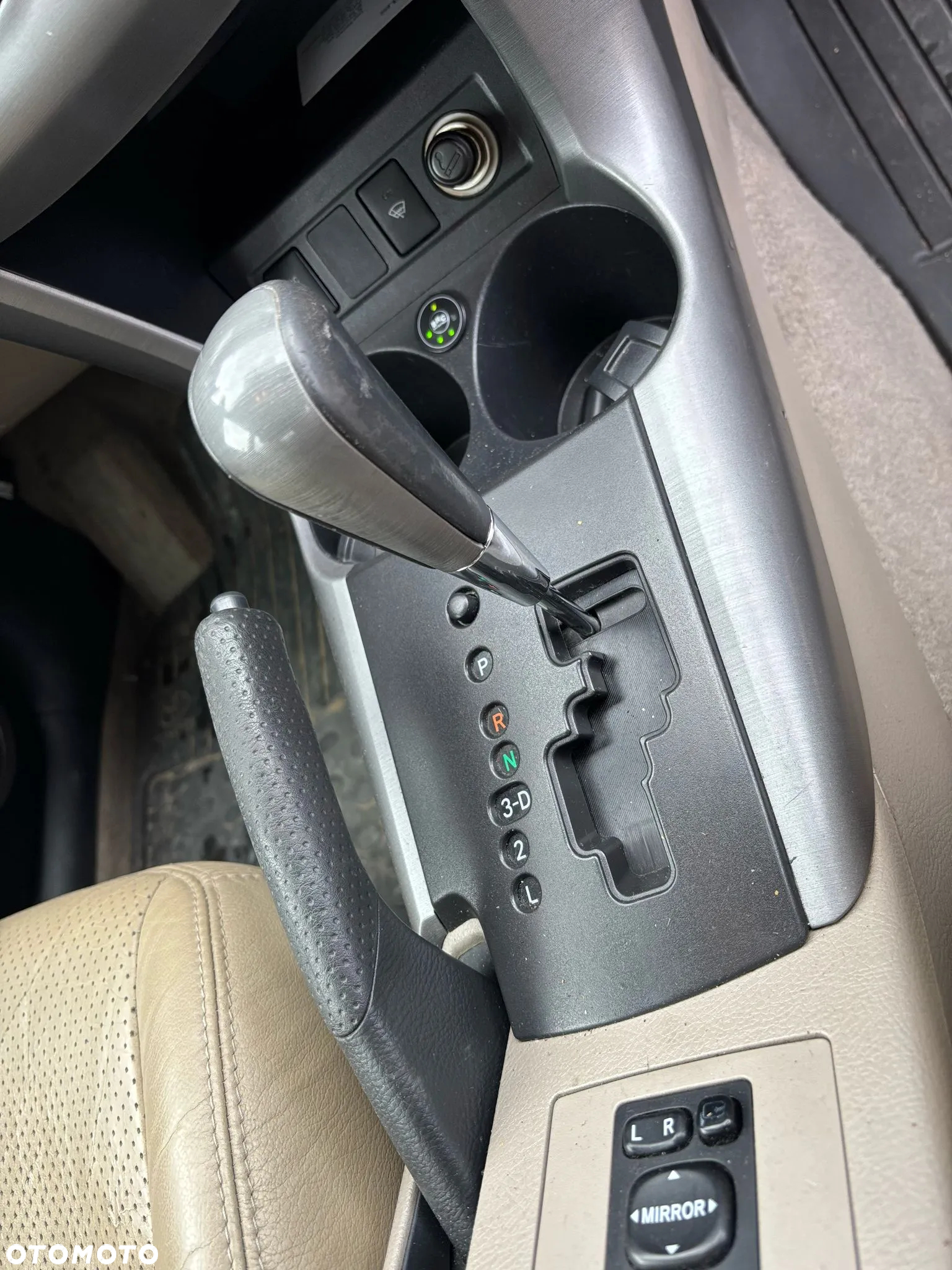 Toyota RAV4 2.0 VVT-i Prestige - 5