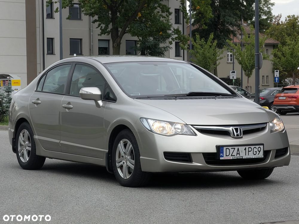 Honda Civic 1.8 Comfort - 2