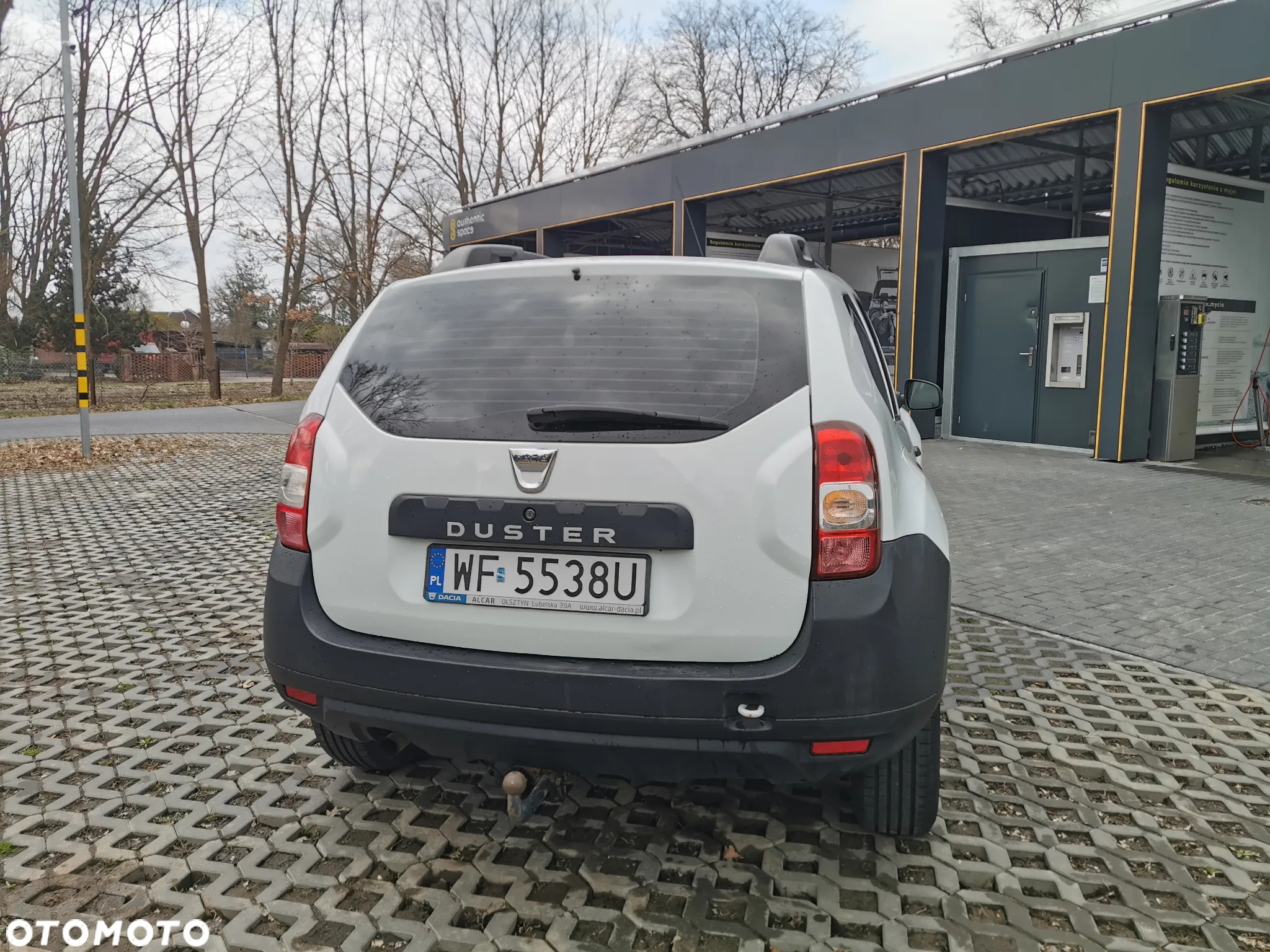 Dacia Duster 1.6 SCe Access S&S - 11