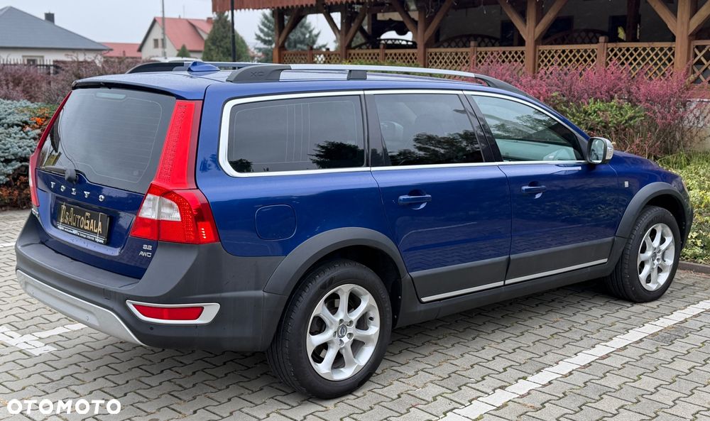 Volvo XC 70 3.2 AWD Ocean Race - 12