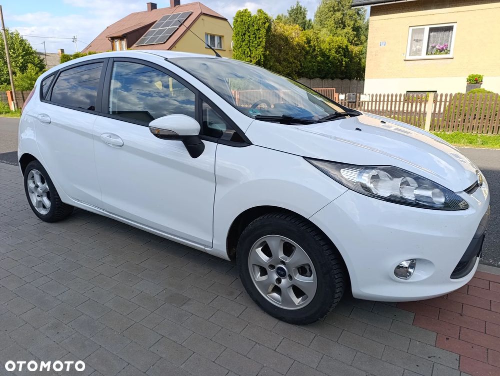 Ford Fiesta 1.25 Viva - 24