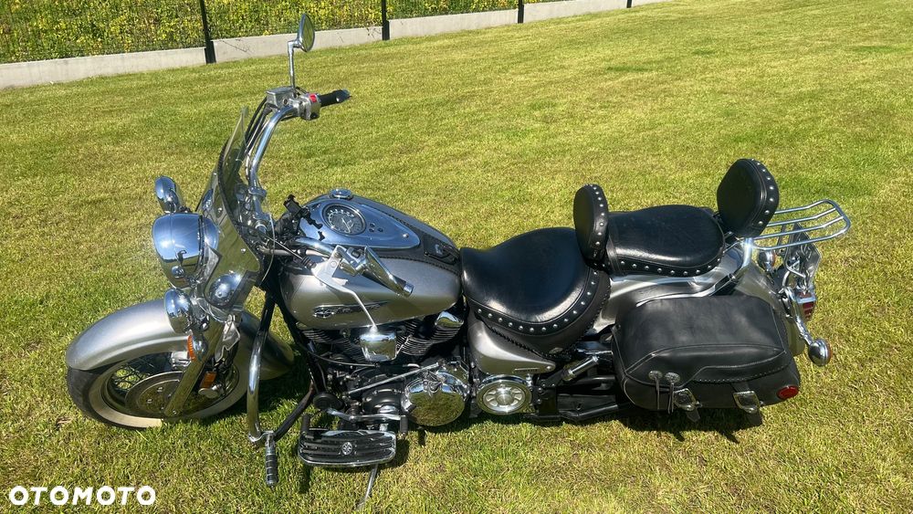 Yamaha Road Star - 2
