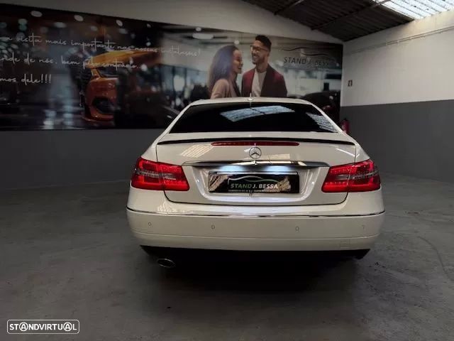 Mercedes-Benz E 250 CDi Avantgarde BlueEfficiency - 9