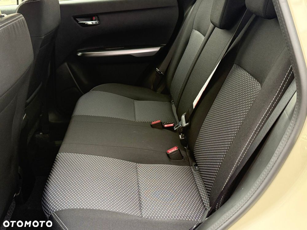Suzuki Vitara - 20