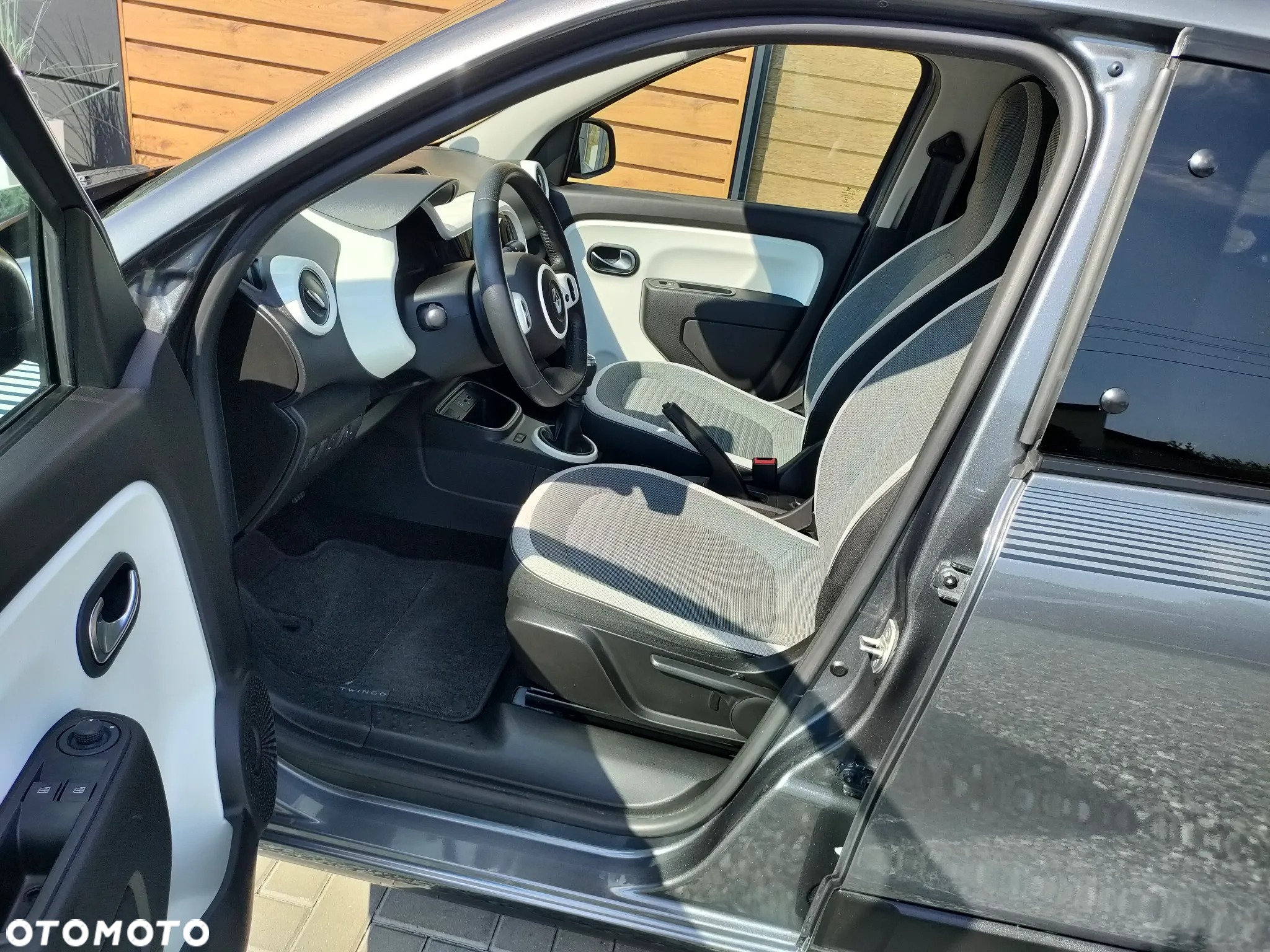 Renault Twingo TCE 90 LIMITED - 8