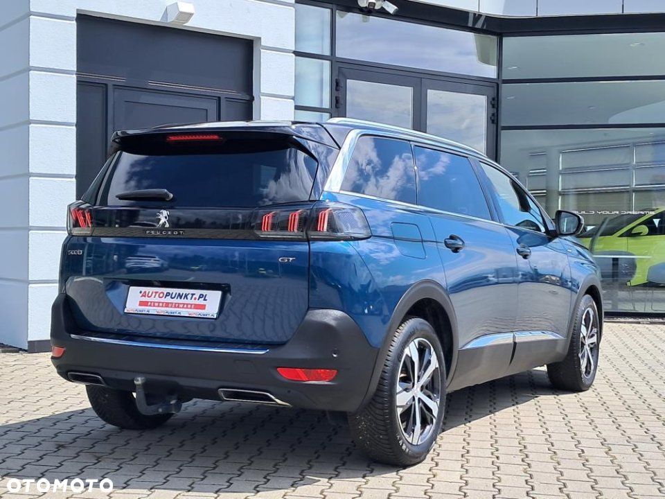 Peugeot 5008 - 5