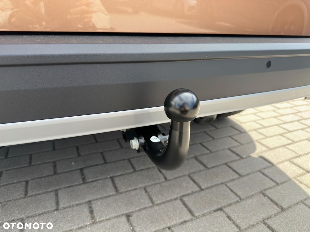 Volkswagen Caddy 2.0 TDI PanAmericana DSG - 12