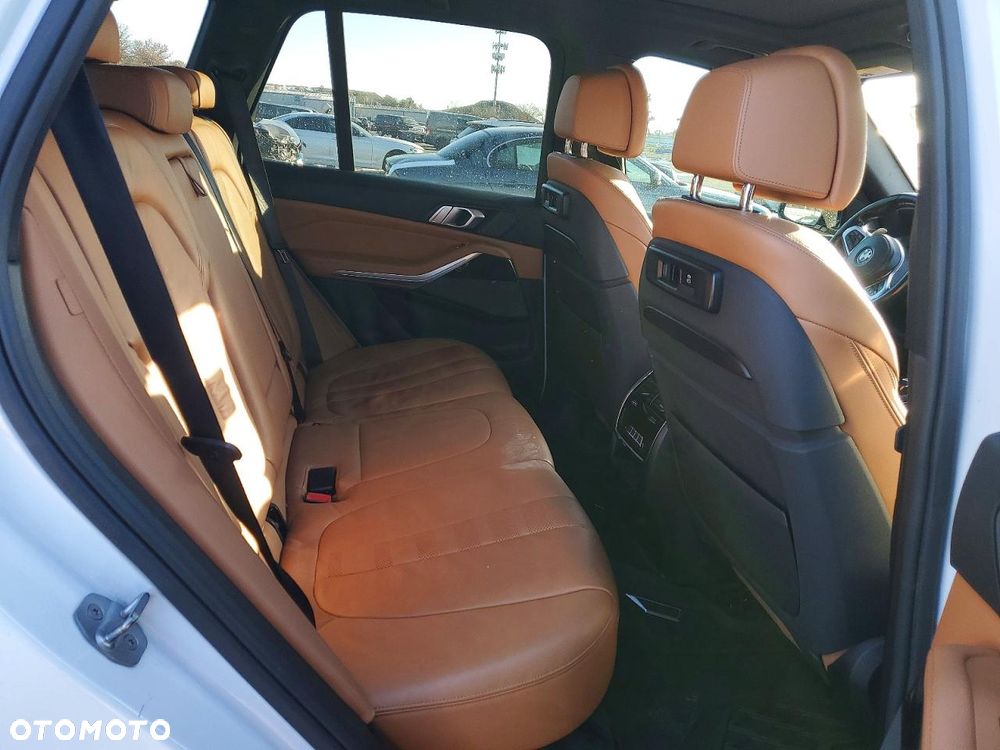 BMW X5 xDrive40i sport - 10