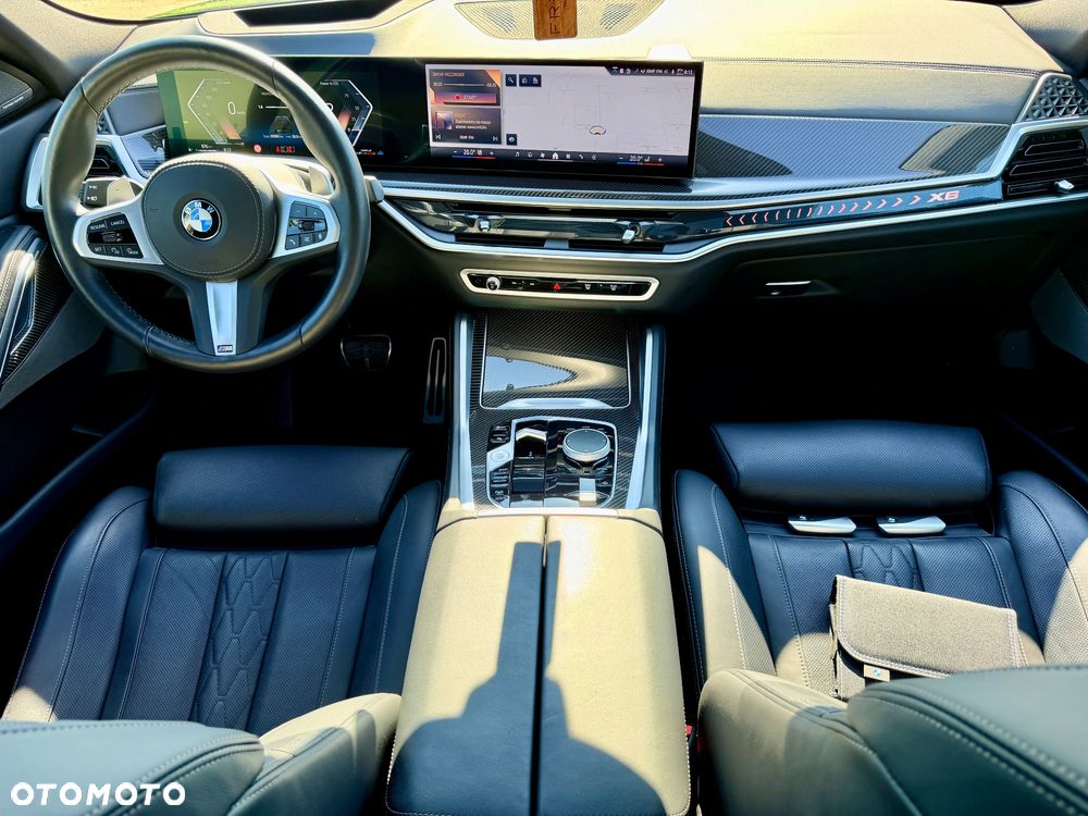 BMW X6 xDrive40d - 21