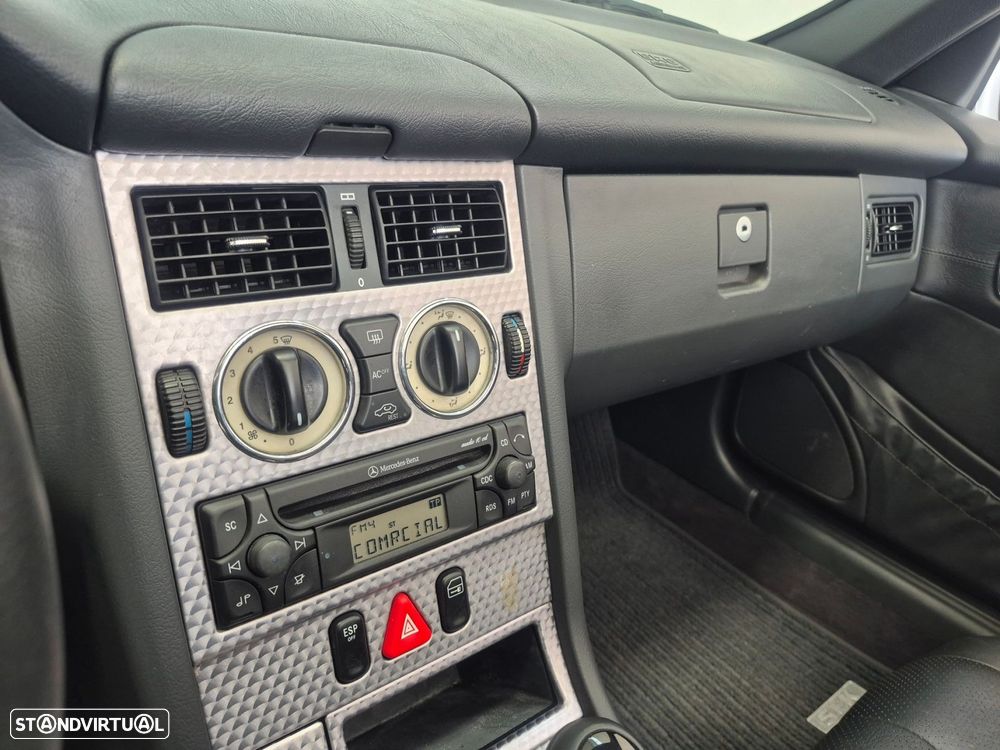 Mercedes-Benz SLK 200 Kompressor - 16