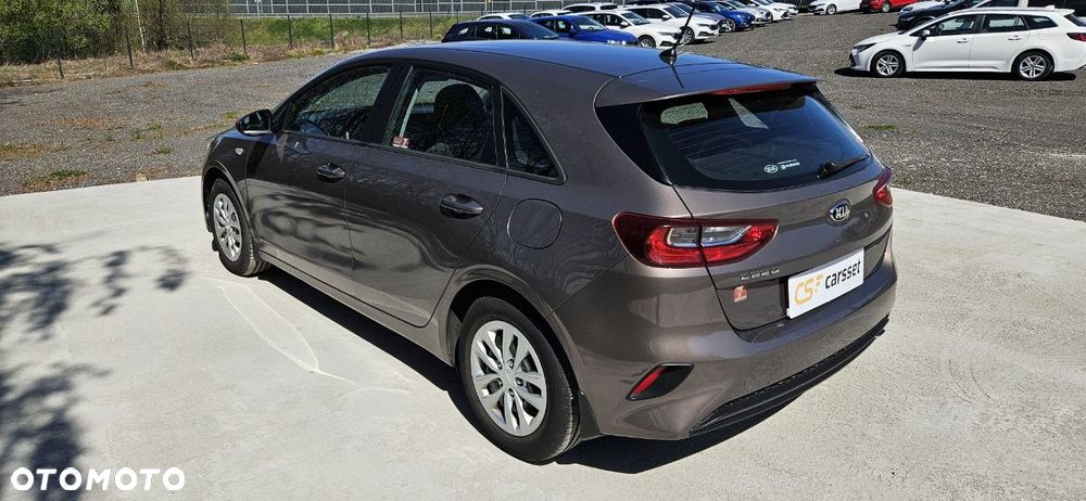 Kia Ceed 1.4 M - 11