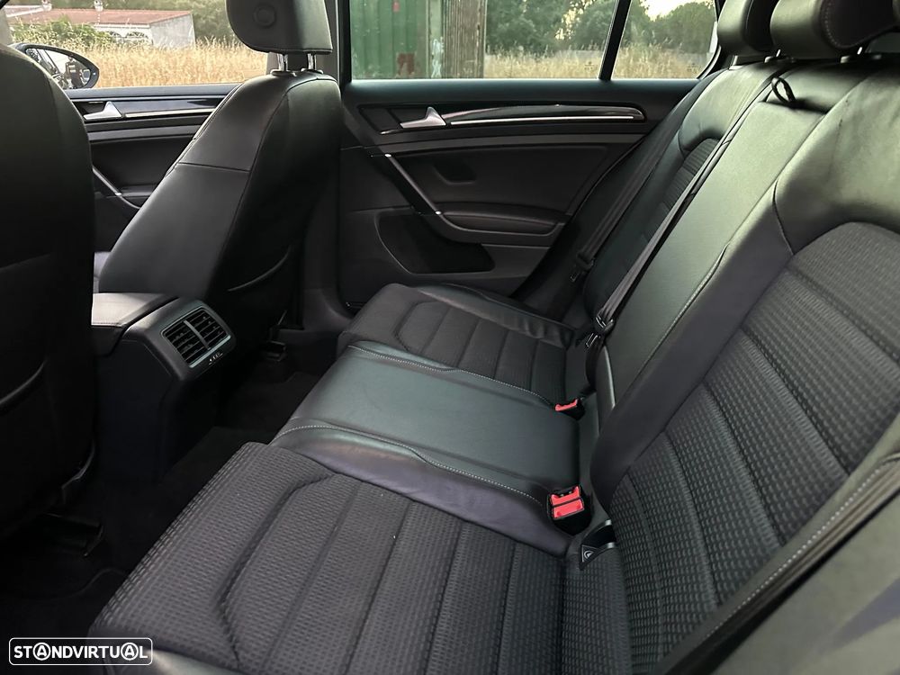 VW Golf 1.6 TDI BlueMotion Comfortline - 9