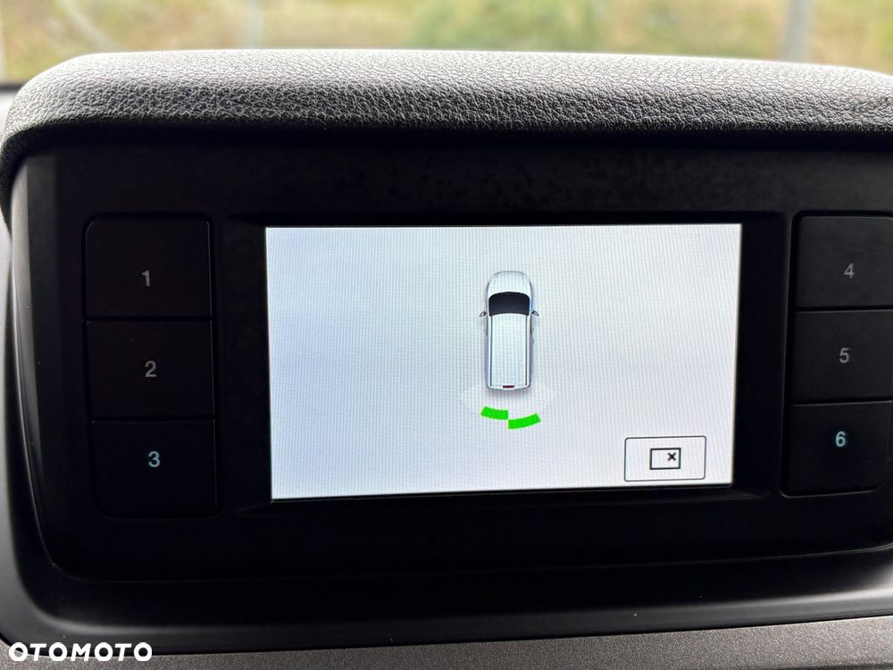 Ford Transit Connect - 18