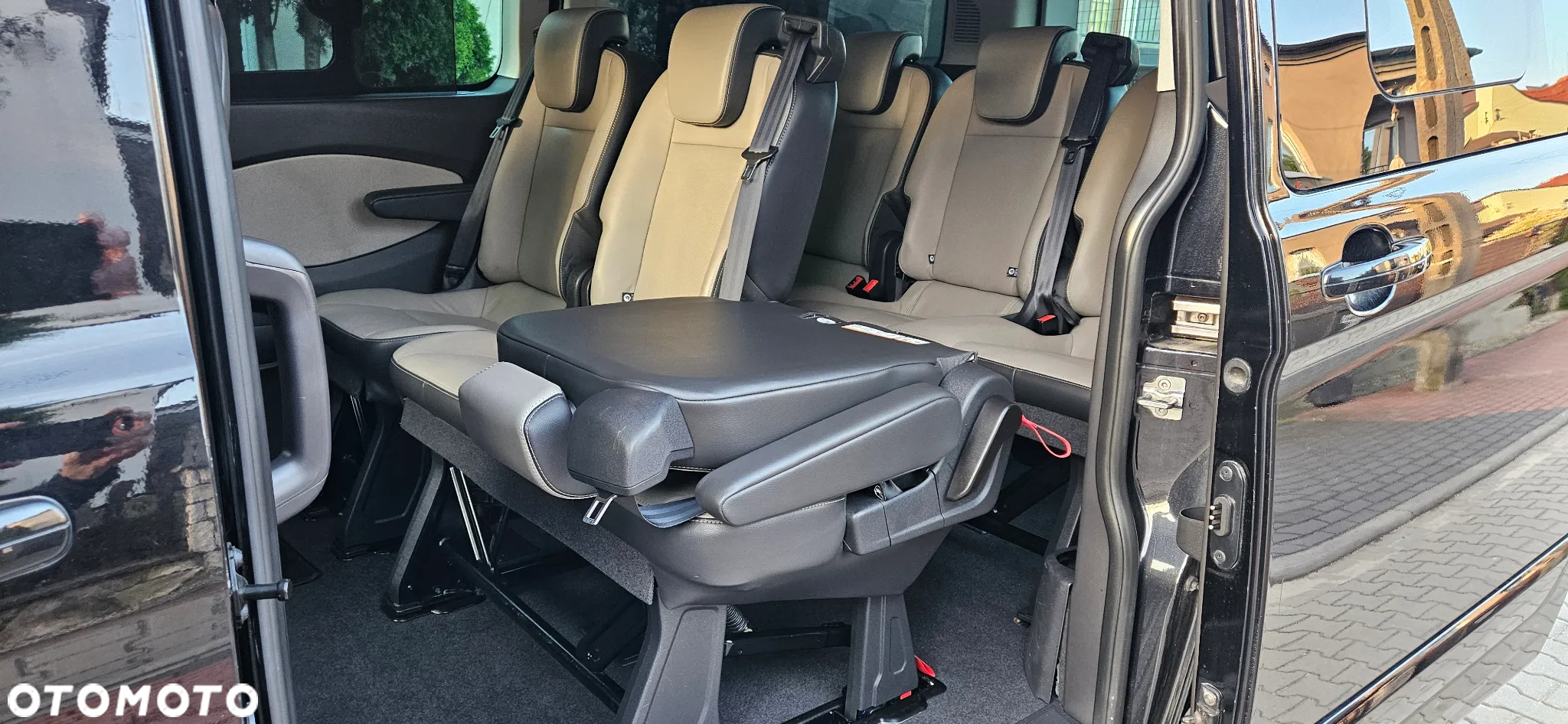 Ford Tourneo Custom 300 L2H1 VA Limited - 21