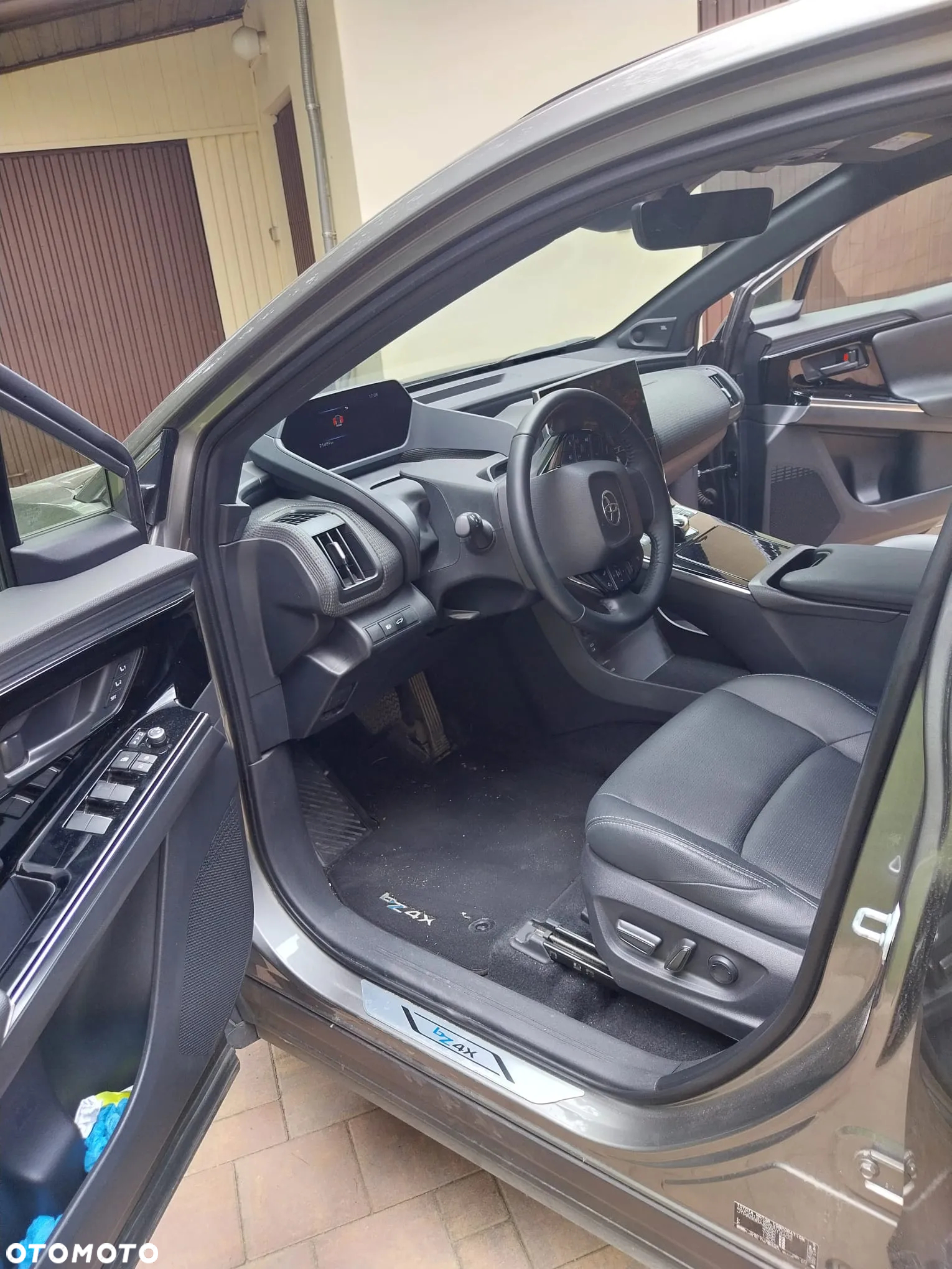 Toyota bZ4X 71.4kWh 4x4 Prestige - 3