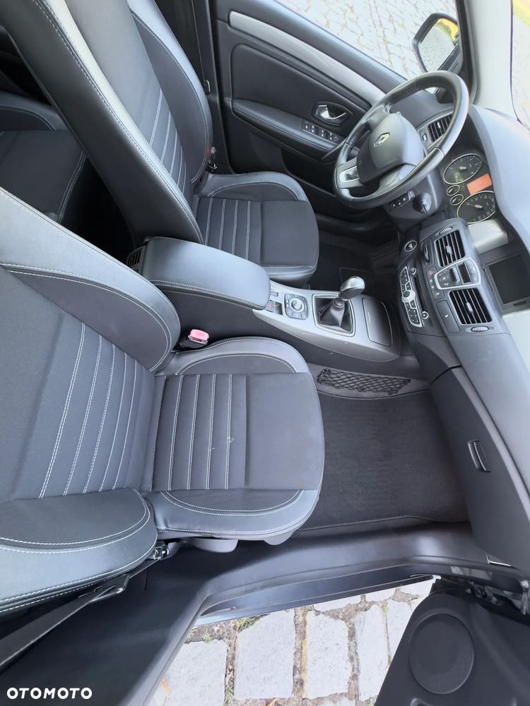Renault Laguna 2.0 dCi Expression ESM - 14